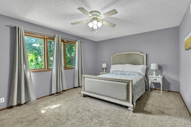 1304 N Denmark St, Wichita, KS 67212