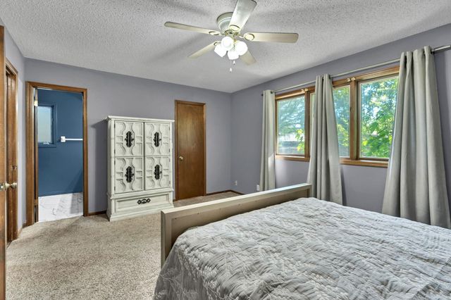 1304 N Denmark St, Wichita, KS 67212