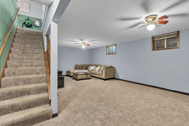 1304 N Denmark St, Wichita, KS 67212