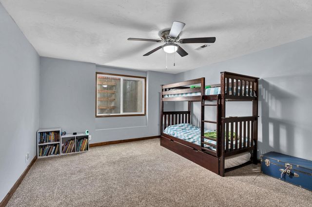 1304 N Denmark St, Wichita, KS 67212