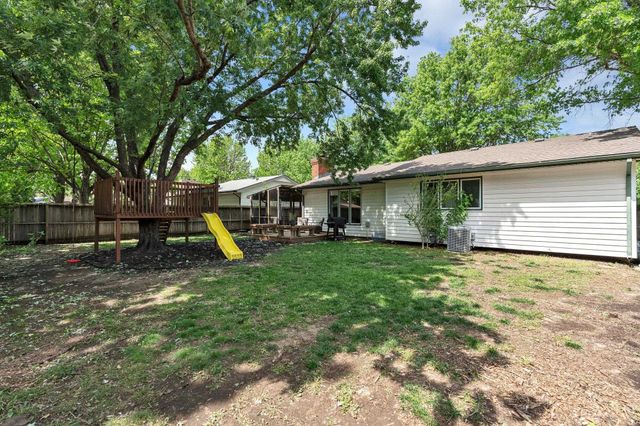 1304 N Denmark St, Wichita, KS 67212