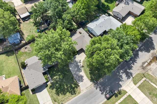 1304 N Denmark St, Wichita, KS 67212