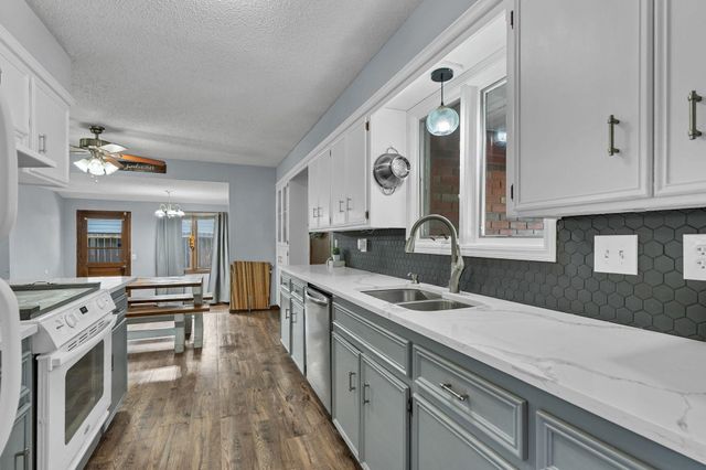 1304 N Denmark St, Wichita, KS 67212