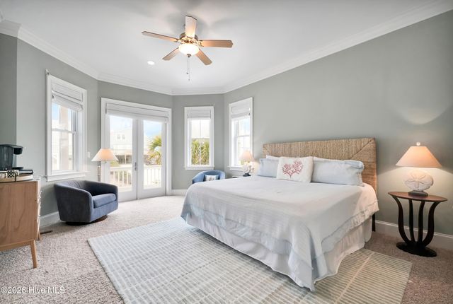 327 N Shore Drive, Holly Ridge, NC 28445