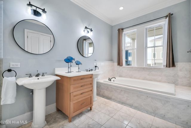 327 N Shore Drive, Holly Ridge, NC 28445