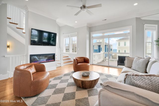 327 N Shore Drive, Holly Ridge, NC 28445