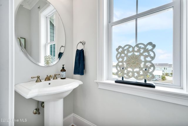 327 N Shore Drive, Holly Ridge, NC 28445