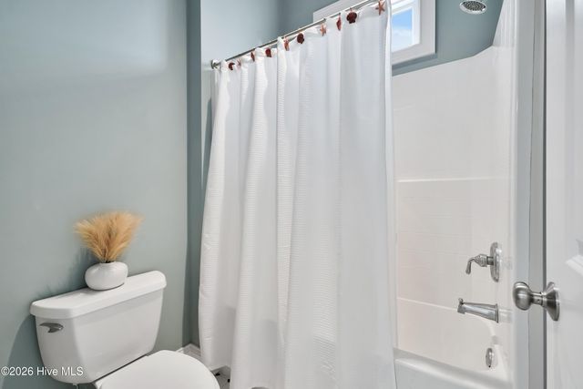 327 N Shore Drive, Holly Ridge, NC 28445