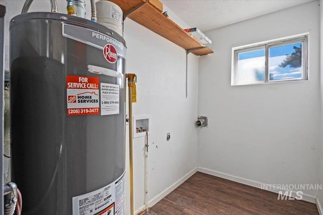 319 Tyler St, Twin Falls, ID 83301