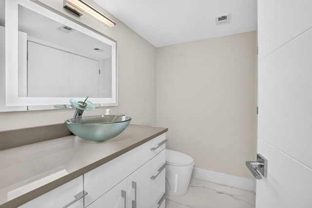 3115 S Ocean Boulevard 502, Highland Beach, FL 33487