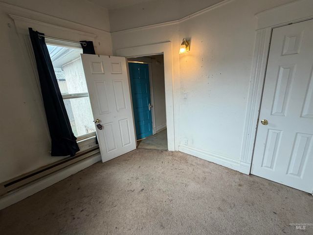 600 E 44th St., Garden City, ID 83714