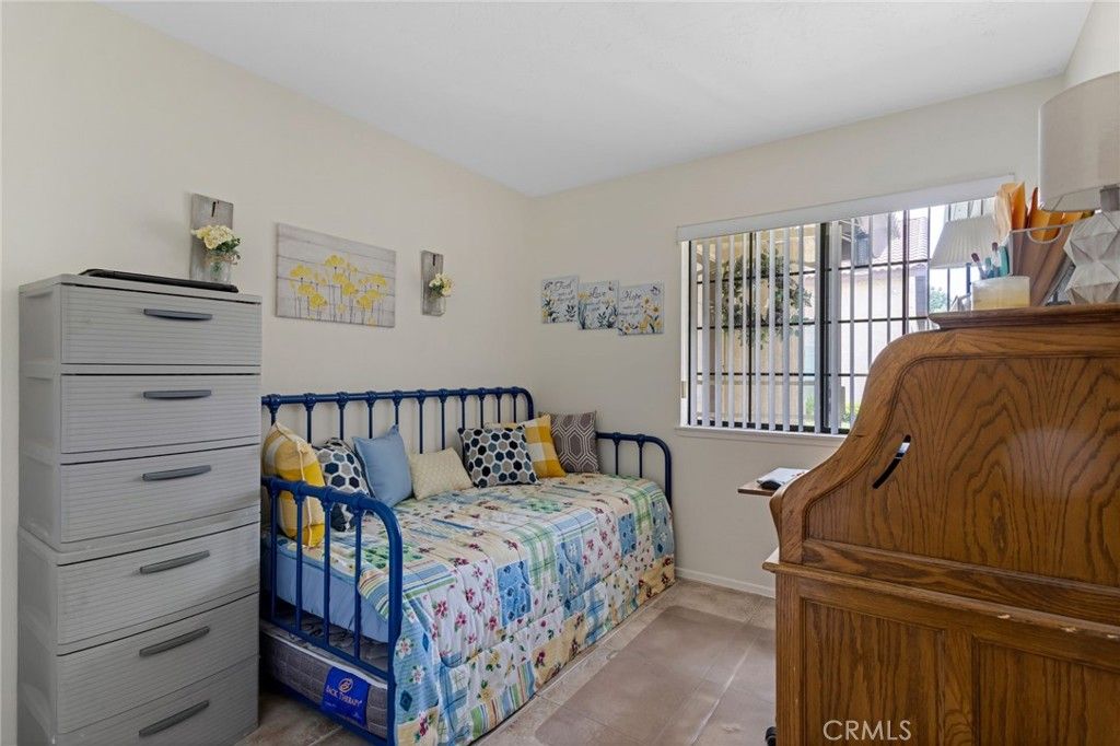 Image 20 of property listing at 19222 Cottonwood Drive, Apple Valley, CA 92308