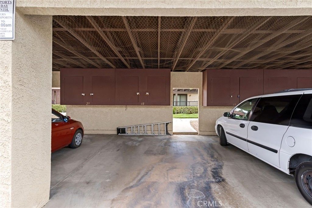 Image 31 of property listing at 19222 Cottonwood Drive, Apple Valley, CA 92308