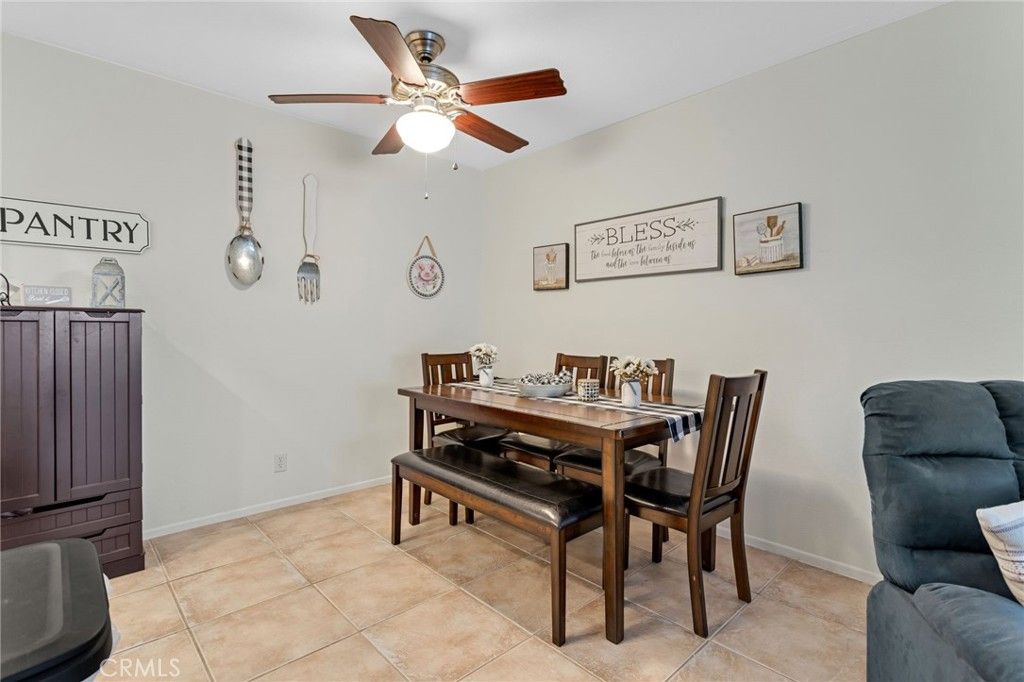 Image 8 of property listing at 19222 Cottonwood Drive, Apple Valley, CA 92308