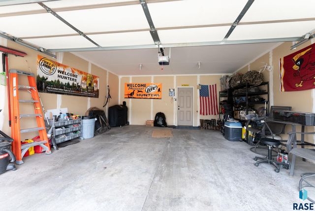 5400 S Cobblestone Pl Place 7, Sioux Falls, SD 57108