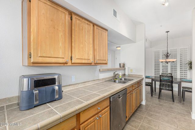 14950 W MOUNTAIN VIEW Boulevard 3207, Surprise, AZ 85374