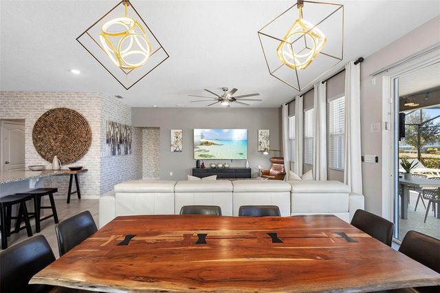 7592 OAKMOSS LOOP, Davenport, FL 33837