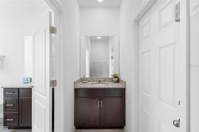 7592 OAKMOSS LOOP, Davenport, FL 33837