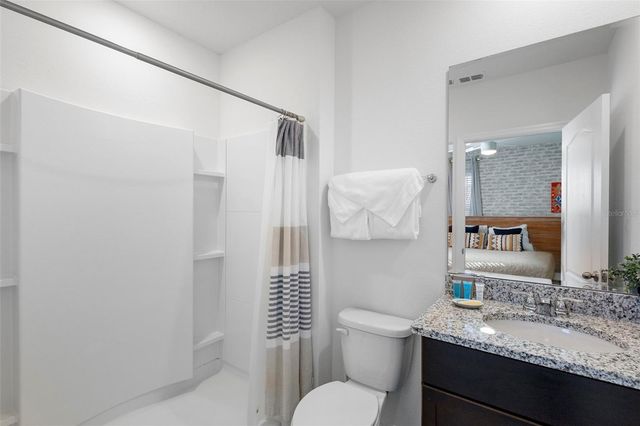 7592 OAKMOSS LOOP, Davenport, FL 33837