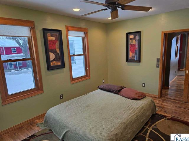 67632 440th St, Fairfax, MN 55332