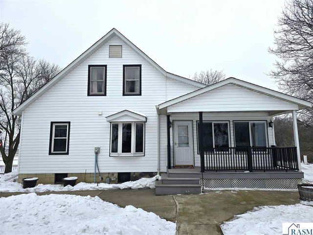 67632 440th St, Fairfax, MN 55332