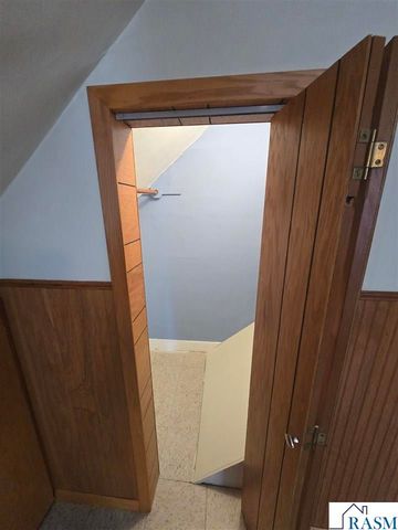 67632 440th St, Fairfax, MN 55332