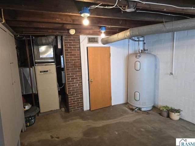 67632 440th St, Fairfax, MN 55332