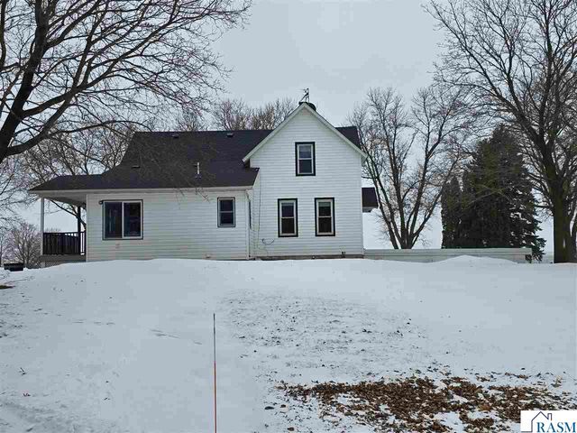 67632 440th St, Fairfax, MN 55332
