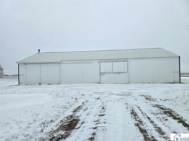 67632 440th St, Fairfax, MN 55332