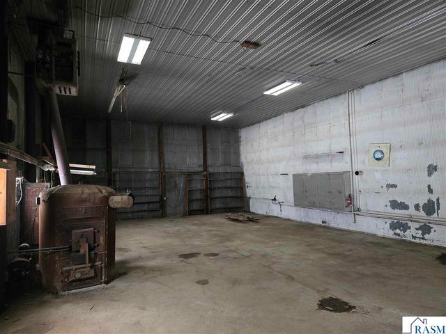 67632 440th St, Fairfax, MN 55332