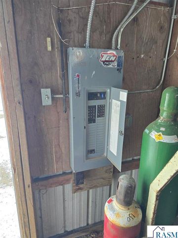 67632 440th St, Fairfax, MN 55332