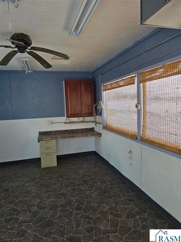 67632 440th St, Fairfax, MN 55332