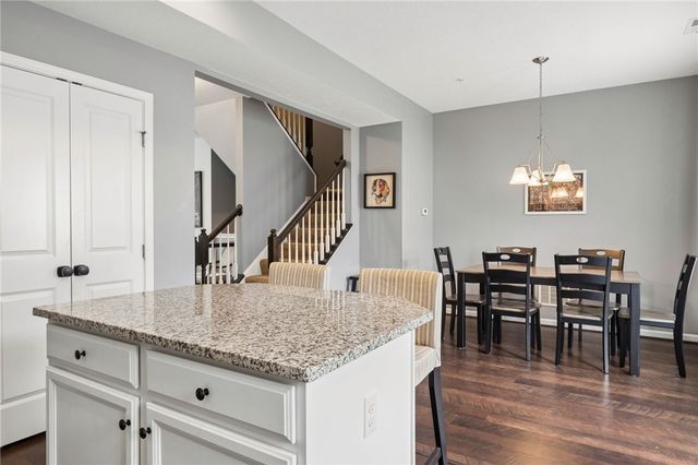 1803 Pointe View Dr, Adams Twp, PA 16046