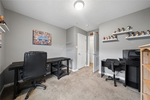 1803 Pointe View Dr, Adams Twp, PA 16046