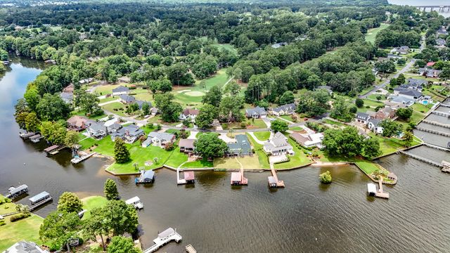 424 Santee Drive, Santee, SC 29142