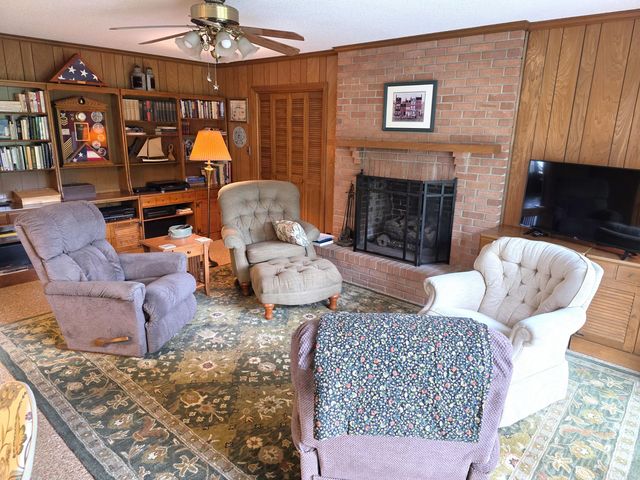424 Santee Drive, Santee, SC 29142