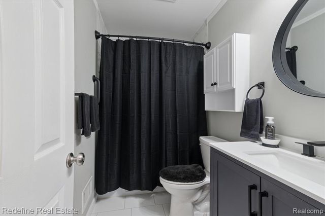 50340 Helfer Boulevard, Wixom, MI 48393