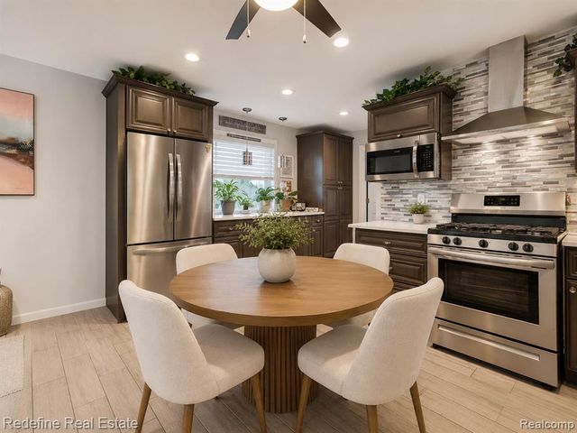 50340 Helfer Boulevard, Wixom, MI 48393