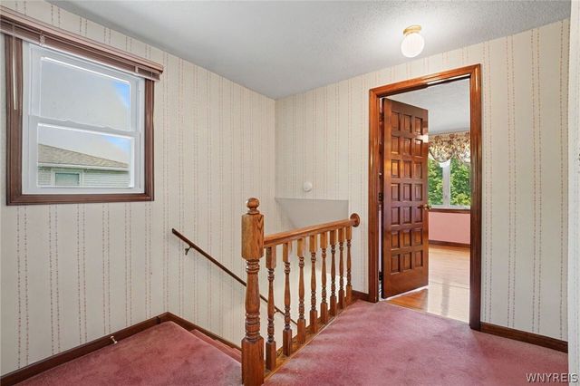 455 Meadow Drive, West Seneca, NY 14224