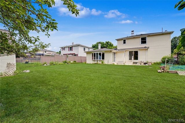 455 Meadow Drive, West Seneca, NY 14224