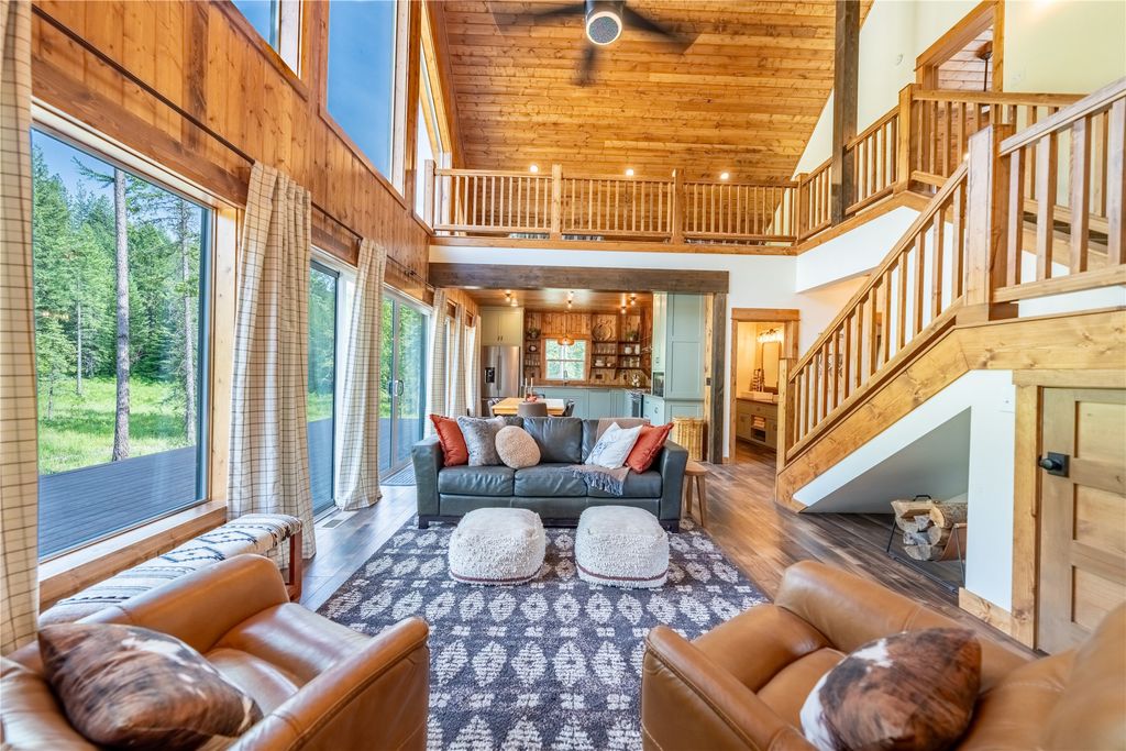 Image 4 of property listing at 331 Cheyenne Court, Troy, MT 59935