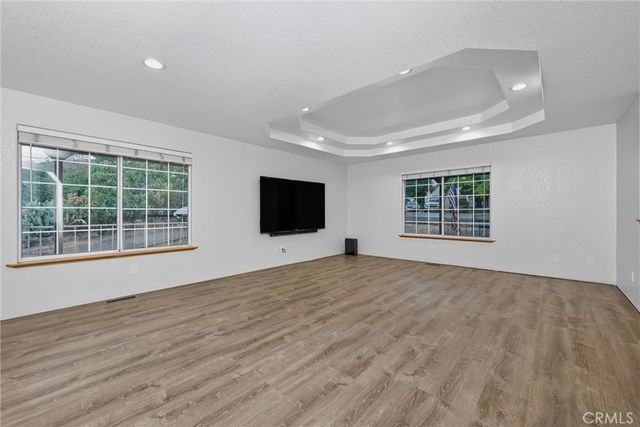 19231 Ravenhill Road, Hidden Valley Lake, CA 95467