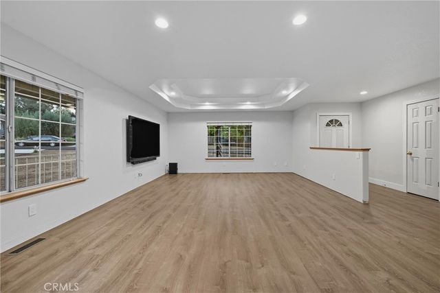 19231 Ravenhill Road, Hidden Valley Lake, CA 95467