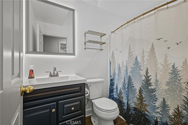 19231 Ravenhill Road, Hidden Valley Lake, CA 95467