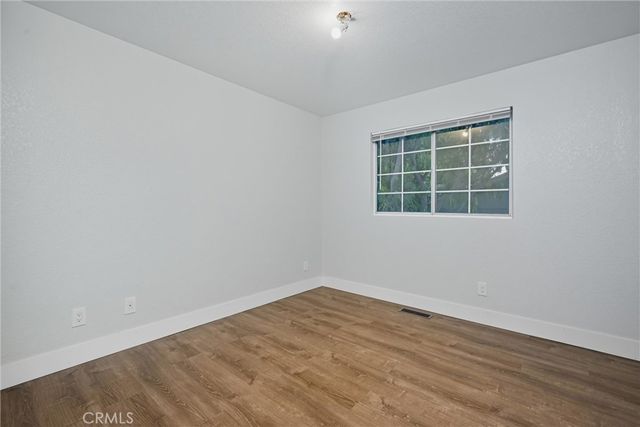 19231 Ravenhill Road, Hidden Valley Lake, CA 95467