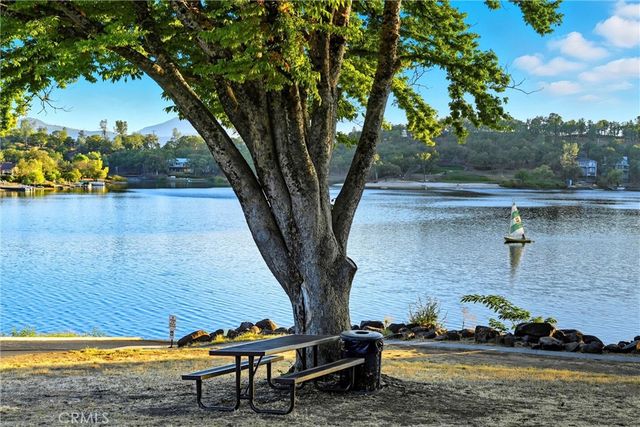 19231 Ravenhill Road, Hidden Valley Lake, CA 95467