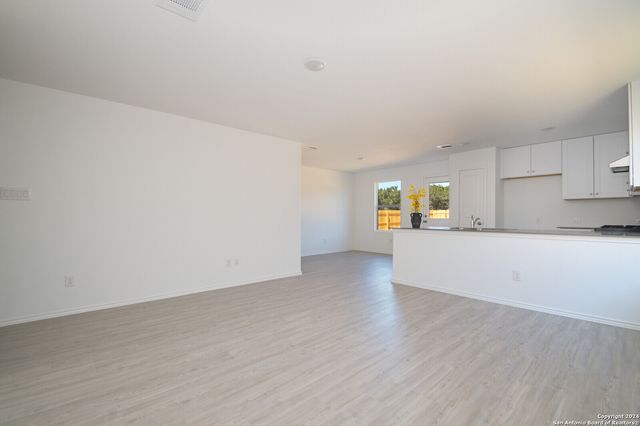 6235 Chastetree, Bulverde, TX 78163