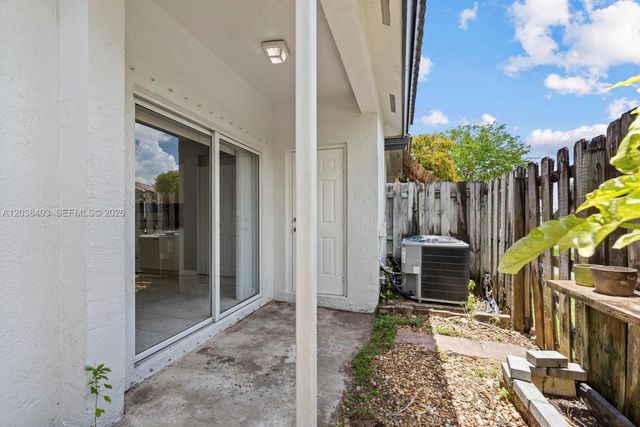 2222 SE 24th Pl 2222, Homestead, FL 33035