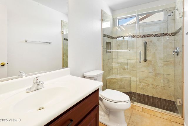 23811 S Berrybrook Drive, Sun Lakes, AZ 85248