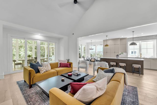 118 Scott Street, Charleston, SC 29492